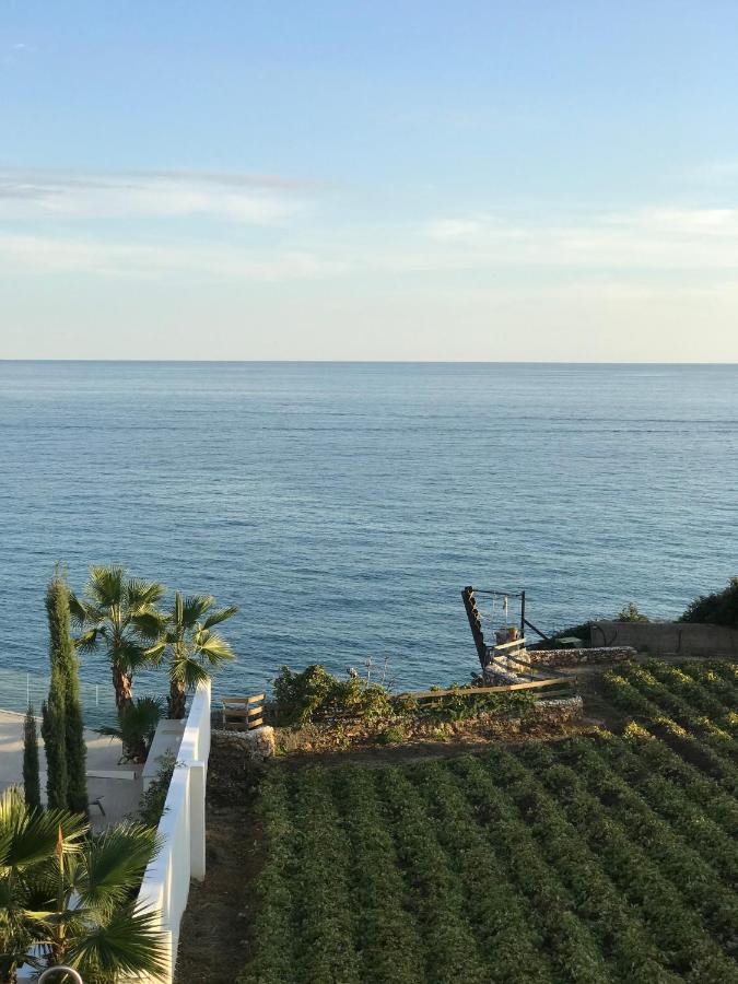 Apartamentos Balcon de Carabeo Nerja Bagian luar foto